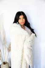 Load image into Gallery viewer, Ivory dynasty