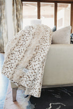 Load image into Gallery viewer, Taupe Wild Lynx
